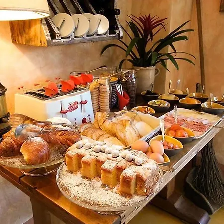 B&B Le Dimore Mezza Costa - Home Restaurant & Spa Bed and Breakfast 4*
