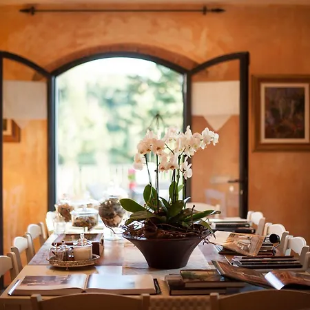 Bed & Breakfast B&B Le Dimore Mezza Costa - Home Restaurant & Spa 4*