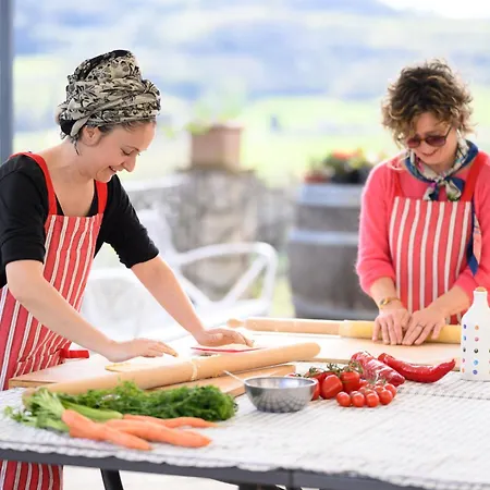 B&B Le Dimore Di Mezza Costa - Restaurant & Cooking Classes 4*