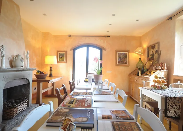 Le Dimore Di Mezza Costa - Restaurant & Cooking Classes B&B