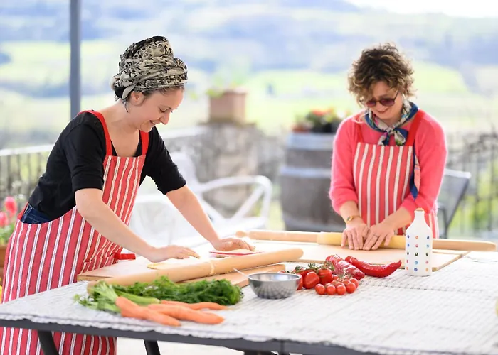 B&B Le Dimore Di Mezza Costa - Restaurant & Cooking Classes 4*