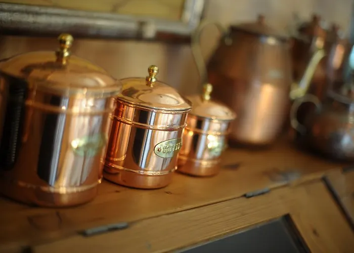 Le Dimore Di Mezza Costa - Restaurant & Cooking Classes 산카시아노인발디파사